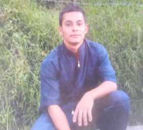 Se acostó a dormir, le rociaron gasolina y le prendieron fuego