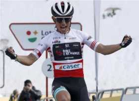 Sonríe "El Chavito" en la Vuelta a Cataluña