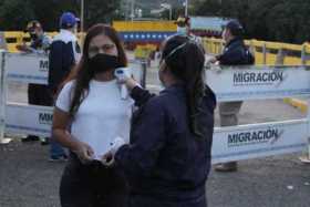 Venezuela y Colombia abrirán progresivamente la frontera
