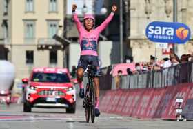 Orgullo colombiano: Egan Bernal es campeón del Giro de Italia 