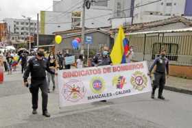 Bomberos se unieron a la protesta Foto | Darío A. Cardona | LA PATRIA