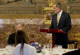 Felipe VI elogia a Colombia por acogida de refugiados venezolanos
