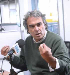Sergio Fajardo insiste en un país sin polarizaciones