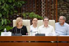 Colombia anuncia en Cuba que volverá a las conversaciones de paz con el Eln