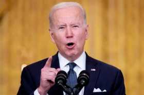 El presidente de los Estados Unidos, Joe Biden, pronuncia un discurso sobre Rusia y la situación en Ucrania, en el Salón Este de