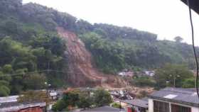 Derrumbe afecta viviendas en barrio de Dosquebradas