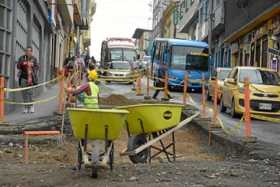 Arrancó el mantenimiento del asfalto en las avenidas de Manizales