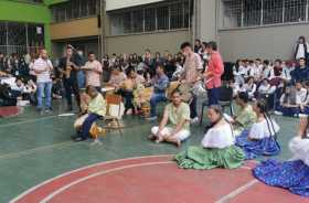 Los estudiantes conmemoraron la cultura afro. 