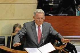 Álvaro Uribe: "no se puede aceptar" resultado de comicios legislativos colombianos