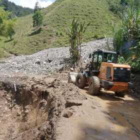 La máquina que trabajaba en esta via.