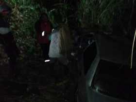 Un vehículo rodó por una ladera en Supía