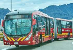 Asesinan a un menor en Transmilenio en Bogotá por pisar a un pasajero armado