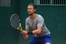 El bogotano Nicolás Buitrago en su último partido en el ITF Ciudad de Manizales de tenis. 