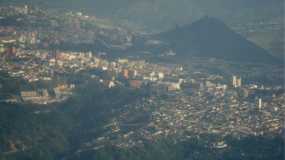 Caldas y Manizales desde lo mas alto 