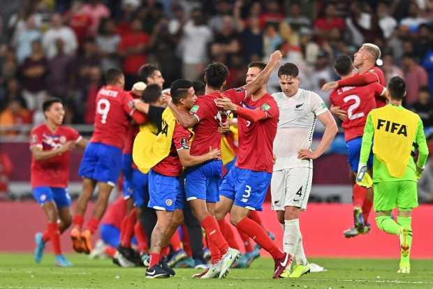 Dirigida por el colombiano Luis Fernando Suárez, la Selección de Costa Rica ganó el partido de repechaje contra Nueva Zelanda e 