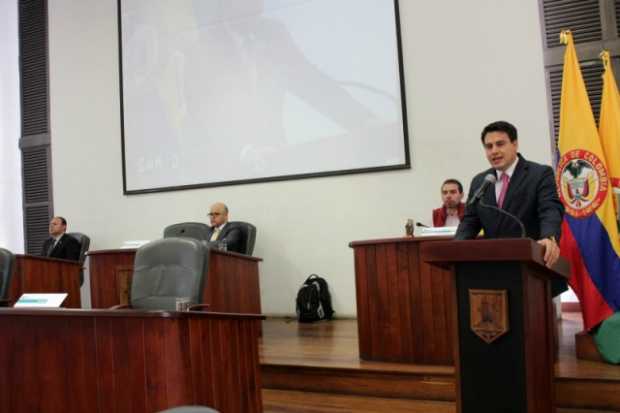 Jorge Eduardo Rojas, alcalde de Manizales, en la instalación de las sesiones extraordinarias en el Concejo.