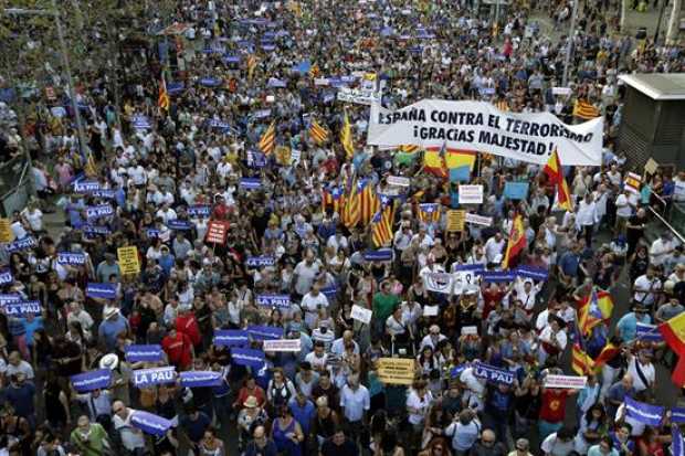 "No tengo miedo" dicen españoles en multitudinaria marcha contra el terrorismo