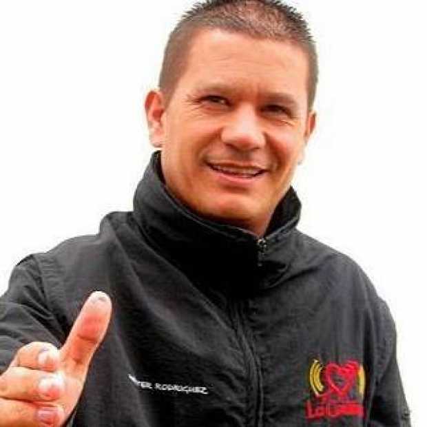 Pícolo Rodríguez, locutor de RCN en Manizales, murió arrollado por una moto