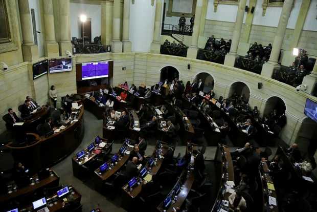 Una cosa es la que piensan algunos congresistas y otra es la que votan: MOE