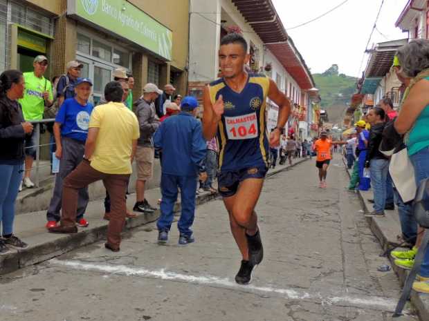 Jónathan Serna. Jónathan Serna.