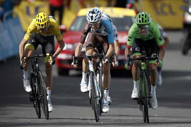 Rigoberto Urán entra al podio del Tour de Francia