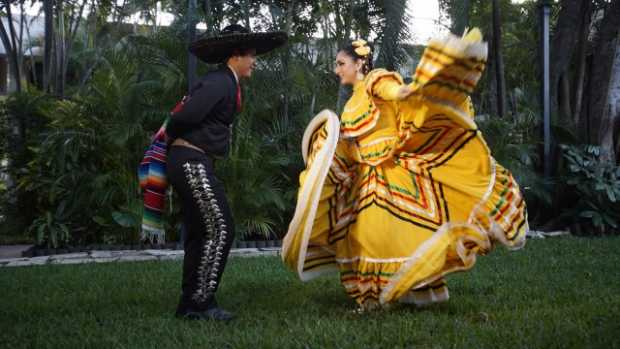 La compañía mexicana participó el pasado fin de semana en la Muestra Internacional de Danza y Música que se realizó en Neiva (Huila) durante el Festival Nacional del Bambuco. La compañía mexicana participó el pasado fin de semana en la Muestra Internacional de Danza y Música que se realizó en Neiva (Hu