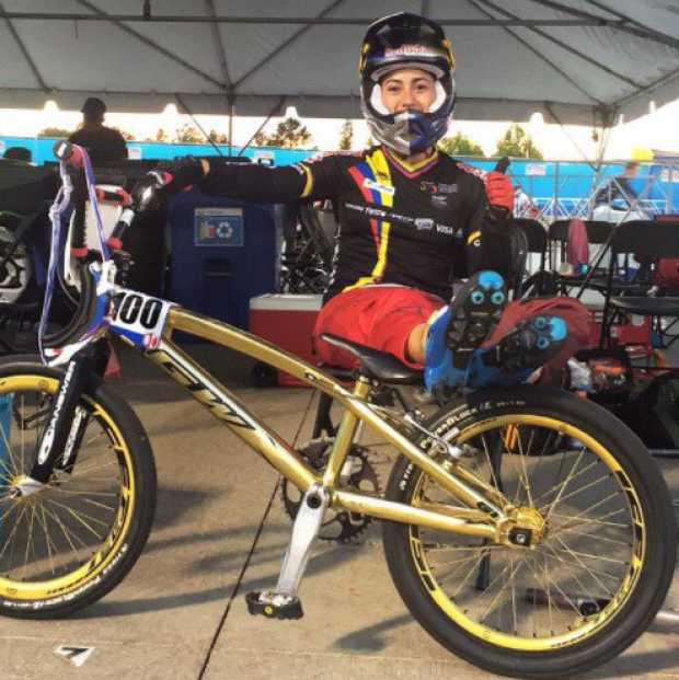 Mariana Pajón se lleva la medalla de bronce en el Mundial de BMX