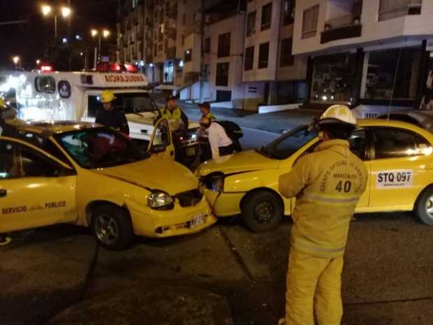 Un lesionado dejó accidente de dos taxis en el parque de Las Garzas, del barrio Palermo