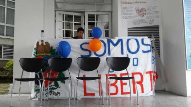 En la U. Nacional sede Manizales bloquearon por el Estatuto En la U. Nacional sede Manizales bloquearon por el Estatuto
