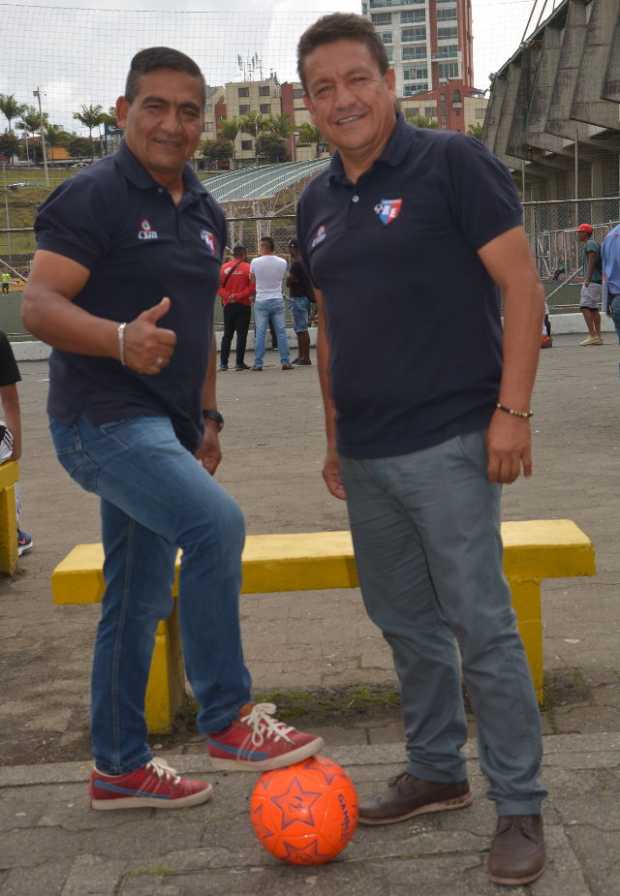 Carlos y Jhonson Gutiérrez, hermanos de sangre y fútbol Carlos y Jhonson Gutiérrez, hermanos de sangre y fútbol