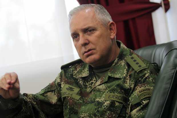 El general Alberto Mejía es el nuevo comandante de las Fuerzas Militares