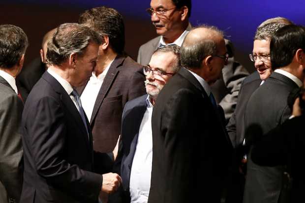 Presidente Santos se reunirá con Timochenko el viernes