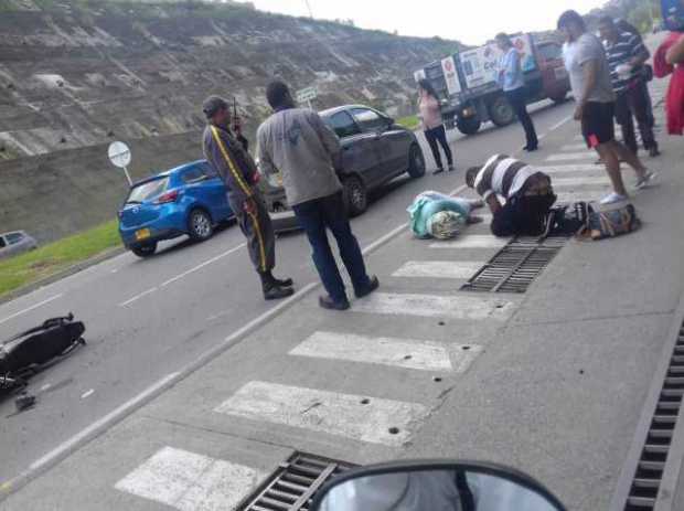Accidente de tránsito en la bomba San Juan deja un herido 