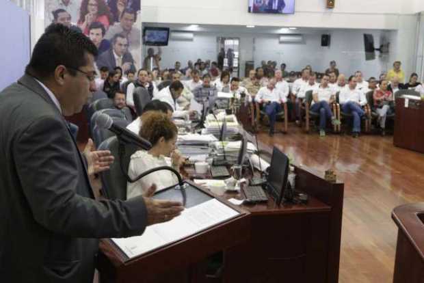 El alcalde de Manizales, José Octavio Cardona, hizo ayer en el Concejo un repaso de los logros y falencias de su Administración