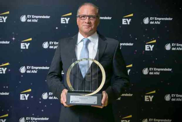Humberto Rodríguez, galardonado como el Emprendedor del Año EY