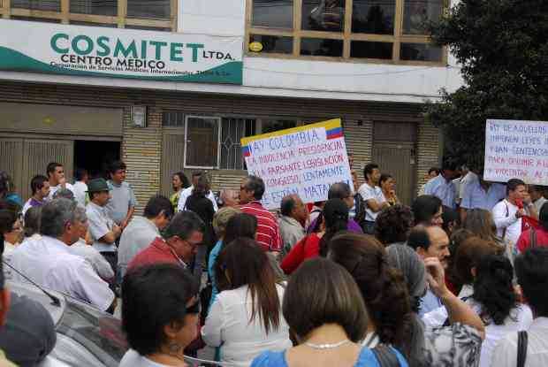 Maestros, pendientes de prestador de salud