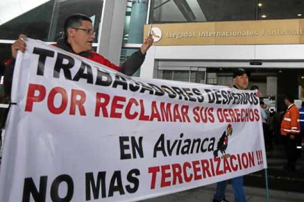 El paro de Avianca toca de cerca a Manizales. A los cuatro vuelos cancelados para hoy en La Nubia se suman otros otros dos corre