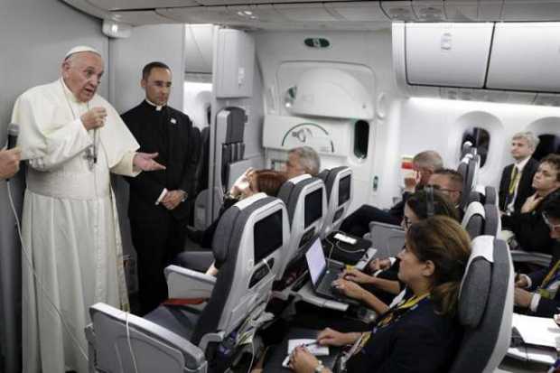 Declaraciones del Papa Francisco en su viaje de regreso a Roma (Italia). 