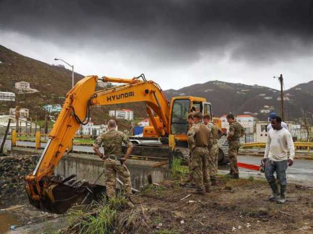 María amenaza con repetir los estragos de Irma