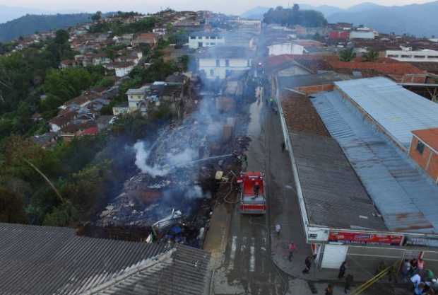 Unesco otorgará $205 millones para intervenir Calle Real de Salamina afectada por incendio