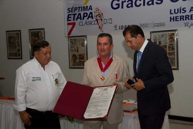 Homenaje al ciclista colombiano 