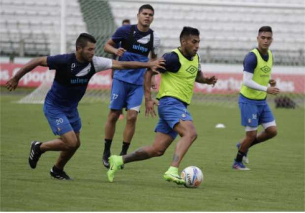 Once Caldas entrenamiento