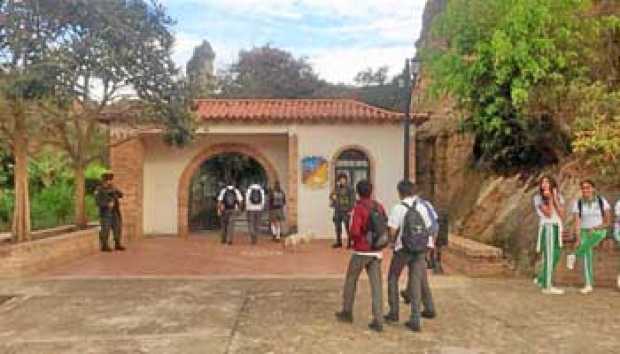 Ayer se retomaron las actividades académicas en el Catatumbo, tras la orden de suspensión la semana pasada por parte de la Secre