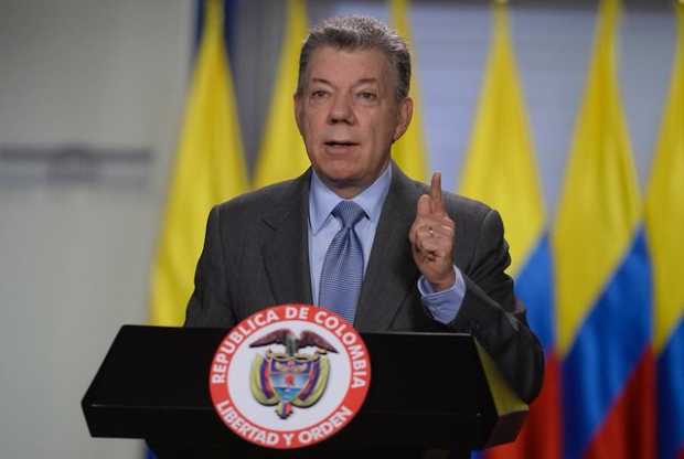 Santos anuncia que tomará decisiones por irregularidades en manejo de recursos para la paz Santos anuncia que tomará decisiones por irregularidades en manejo de recursos para la paz