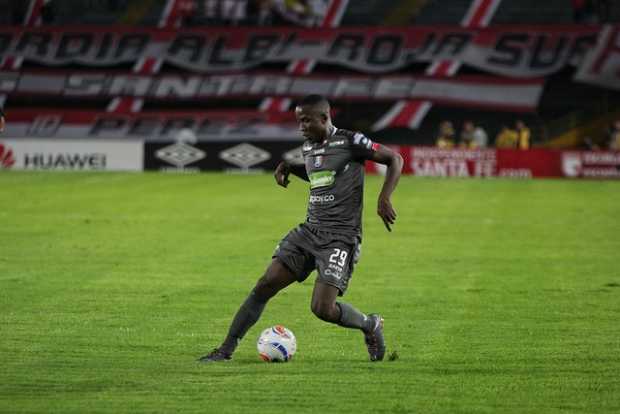 Luis Sinisterra marcó el primer gol del Once Caldas. 