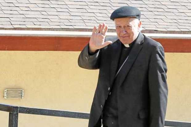 El cardenal de la arquidiócesis de Santiago, Ricardo Ezzatti, deberá declarar ante la justicia como imputado por presunto encubr
