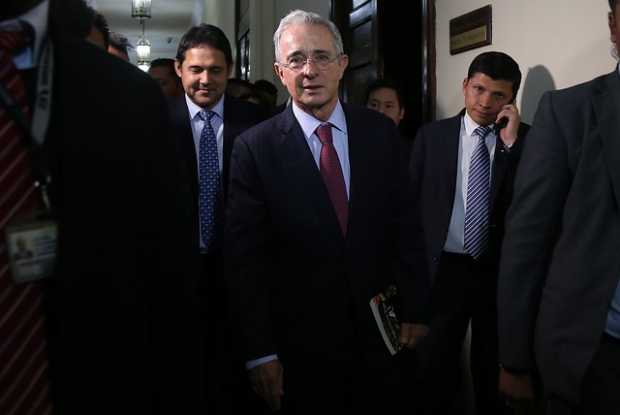 Álvaro Uribe desistió de la recusación contra los magistrados que lo investigan Álvaro Uribe desistió de la recusación contra los magistrados que lo investigan