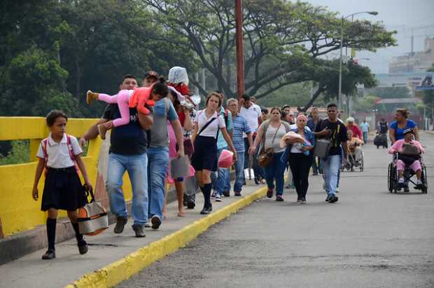Colombia, Ecuador, Perú y Brasil discutirán esta tarde sobre migración venezolana