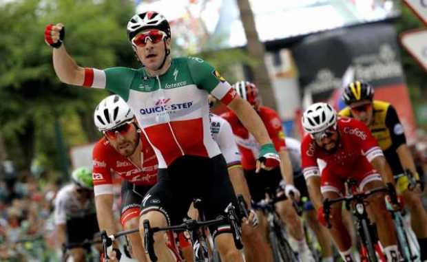 Elia Viviani ganó la cuarta etapa de la Vuelta a España y Nairo se mantiene noveno 