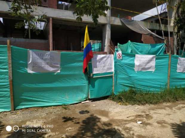 Obras escolares en Caldas: Demoras, bloqueo y caída de techo Obras escolares en Caldas: Demoras, bloqueo y caída de techo